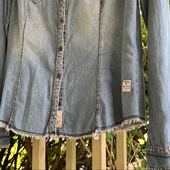 Garcia Denim Buttondown - Picture 4 of 6
